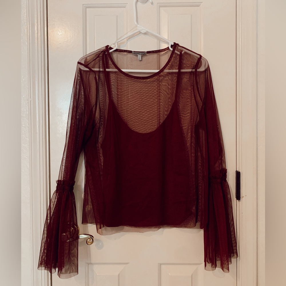 Maroon double layered long sleeve crop top